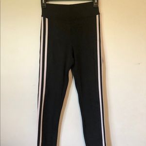 NWOT popfit Black w/pink stripe leggings